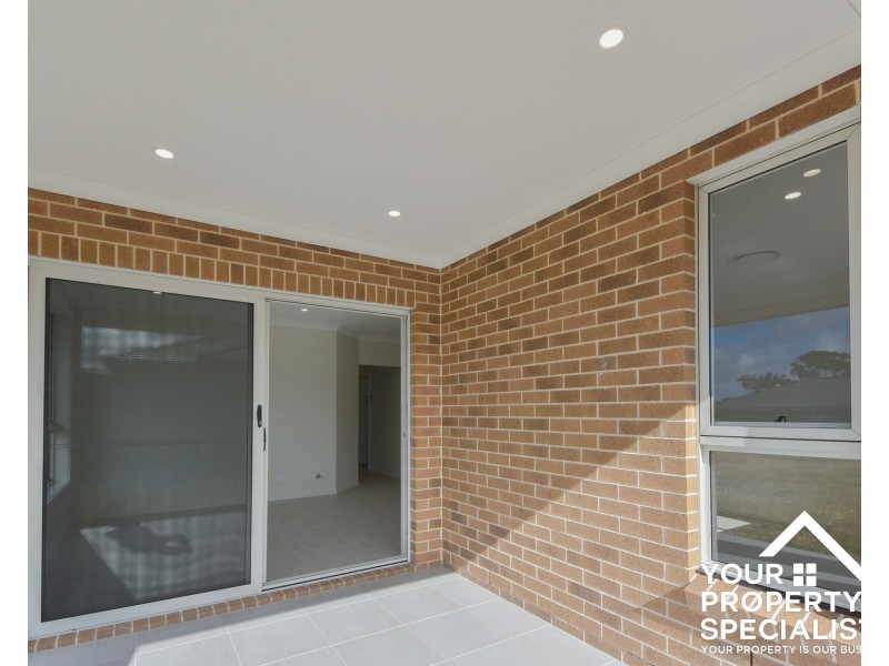 22 Dulcimere Street, Tahmoor NSW 2573