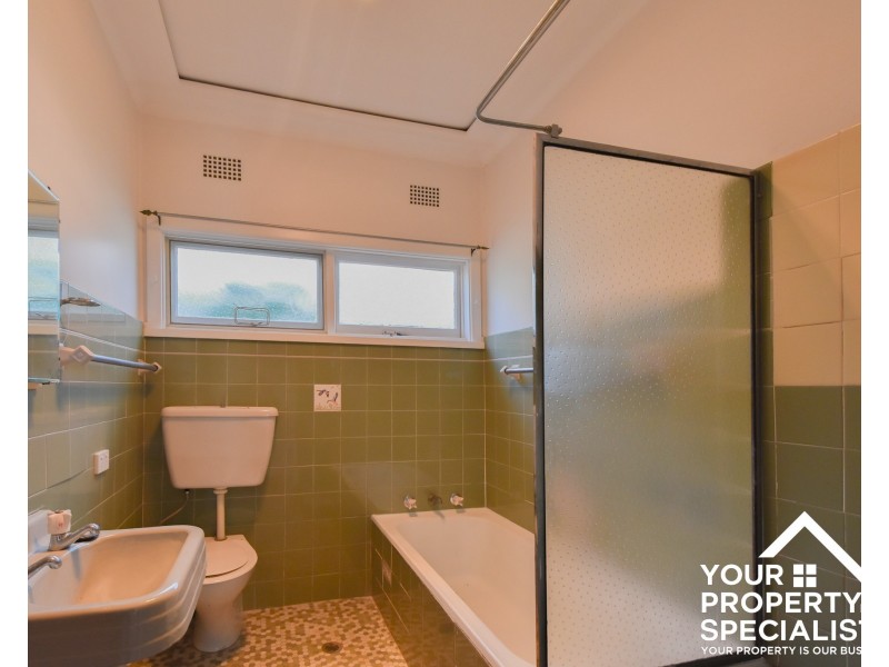13 Old Hume Highway, Camden NSW 2570