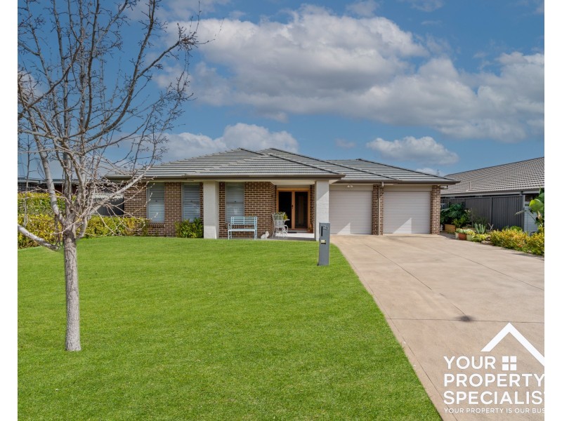 23 Jenolan Circuit, Harrington Park NSW 2567