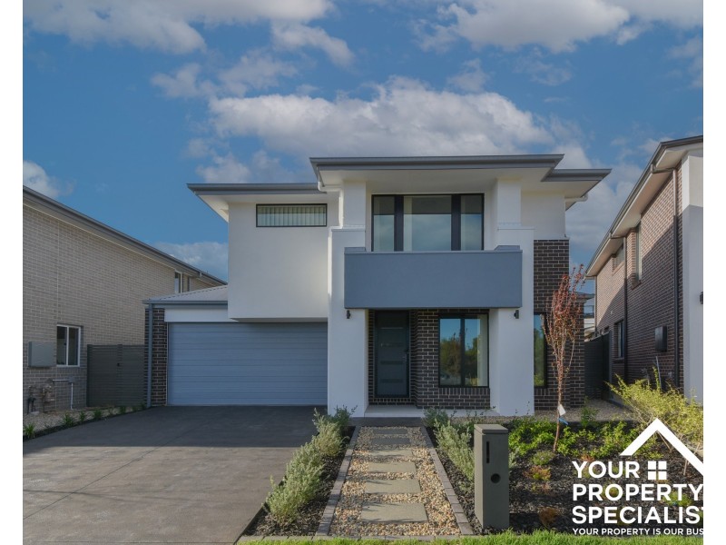 12 Renwick Street, Catherine Field NSW 2557