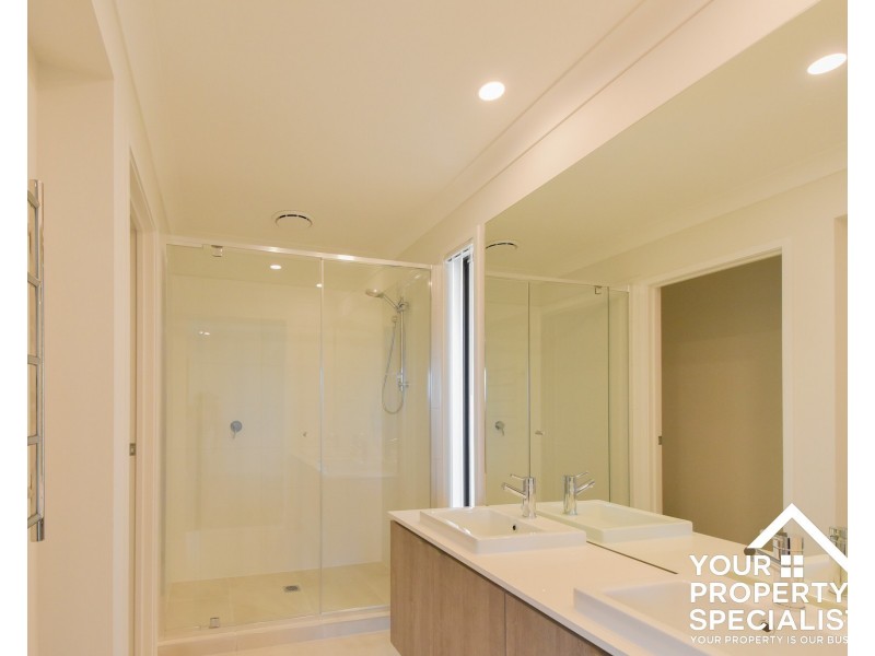 12 Renwick Street, Catherine Field NSW 2557