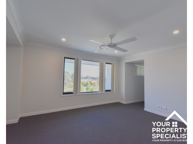 12 Renwick Street, Catherine Field NSW 2557