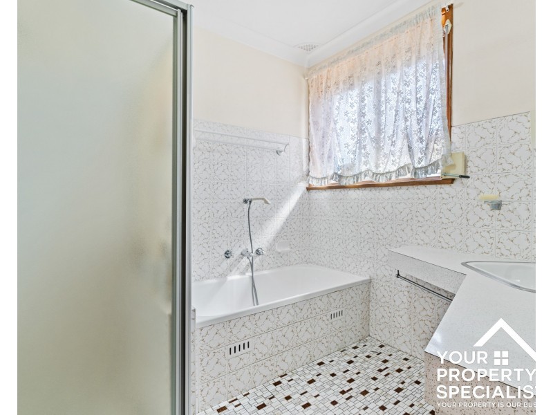 54 Rawson Road, Fairfield West NSW 2165