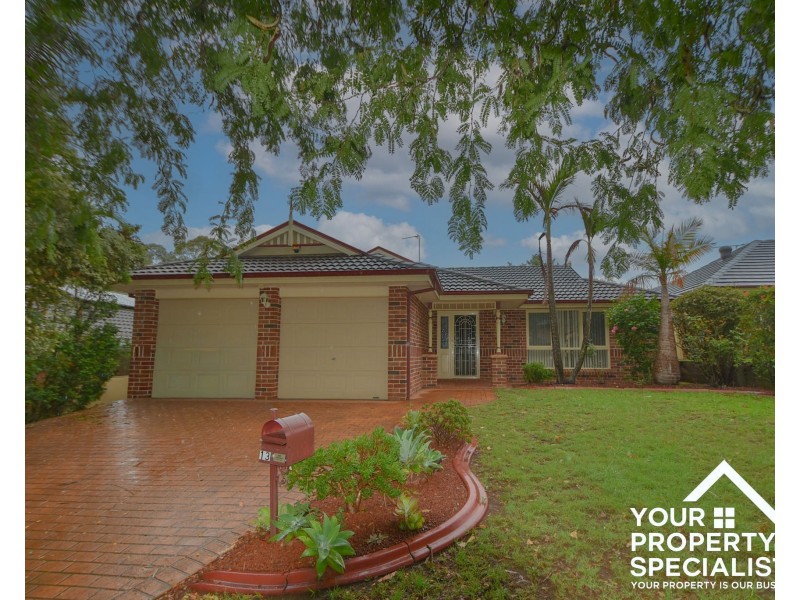 13 Solander Place, Mount Annan NSW 2567