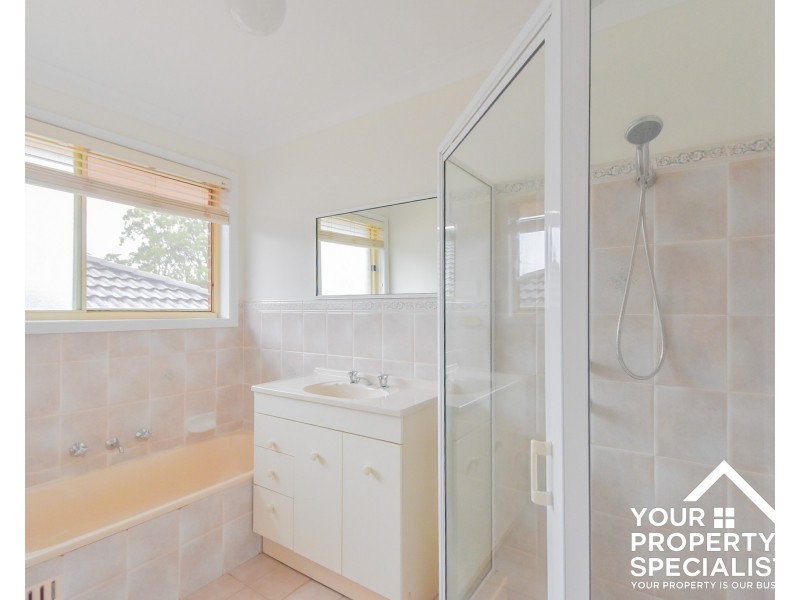 13 Solander Place, Mount Annan NSW 2567