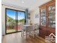 2/84 Chasselas Avenue, Eschol Park NSW 2558