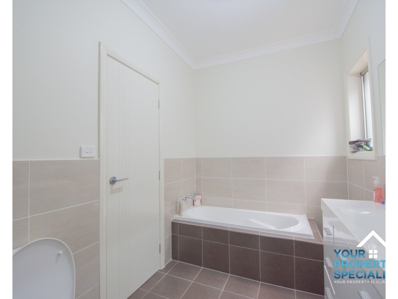 106 Kavanagh Street, Gregory Hills NSW 2557