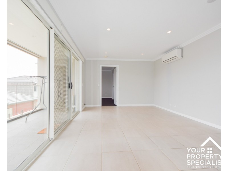 5/11 Seton Street, Oran Park NSW 2570