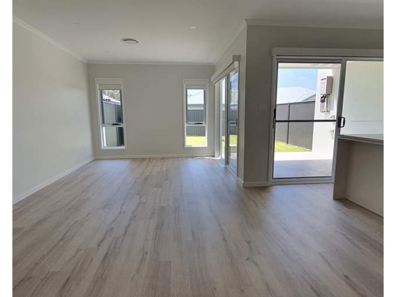 17 Orchard Avenue, Cobbitty NSW 2570