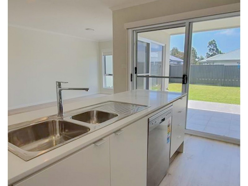 17 Orchard Avenue, Cobbitty NSW 2570