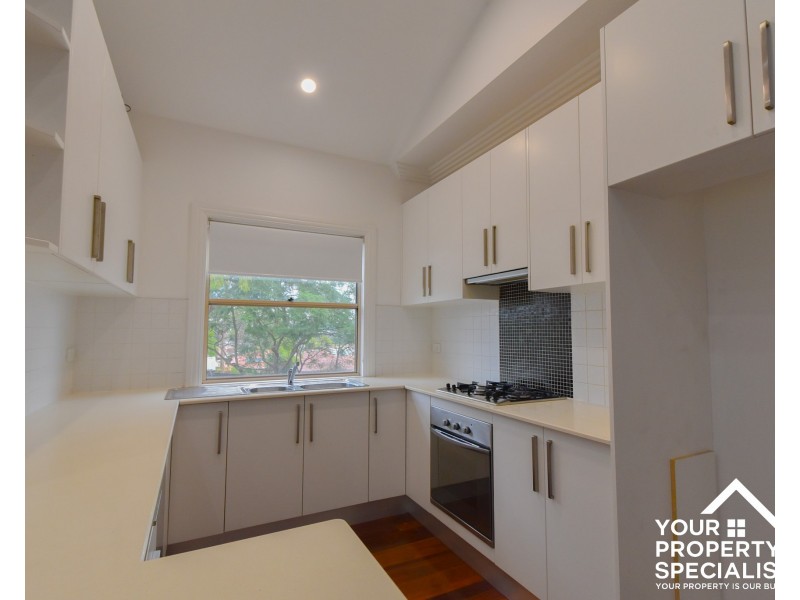 2/6 Broughton Street, Camden NSW 2570