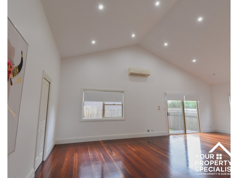 2/6 Broughton Street, Camden NSW 2570