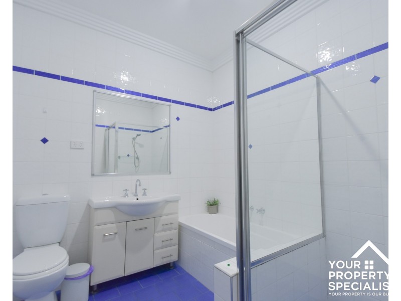 2/6 Broughton Street, Camden NSW 2570