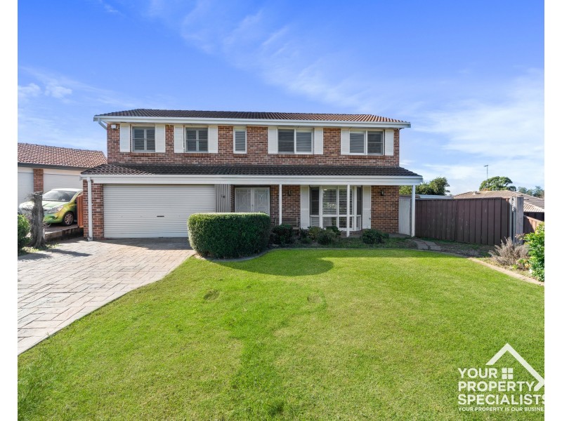 10 Thames Place, Kearns NSW 2558