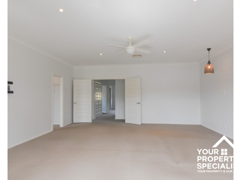 14 Yewens Circuit, Grasmere NSW 2570