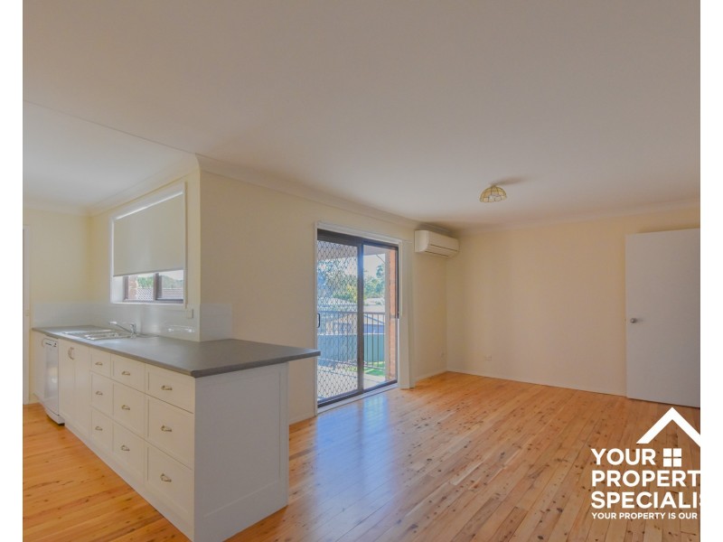 16 Griffiths Avenue, Camden South NSW 2570