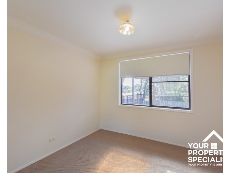 16 Griffiths Avenue, Camden South NSW 2570