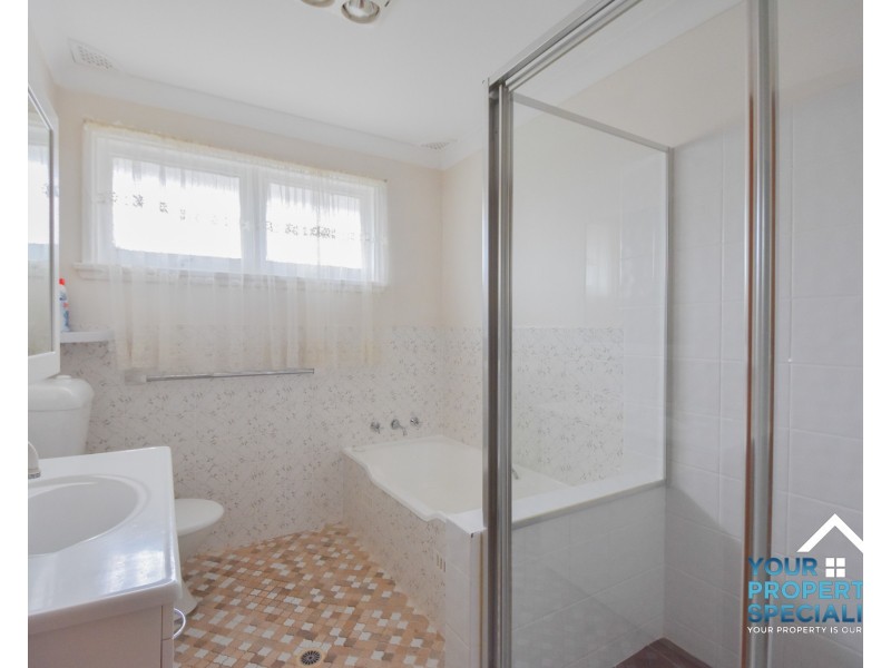 16 Franklin Street, Leumeah NSW 2560