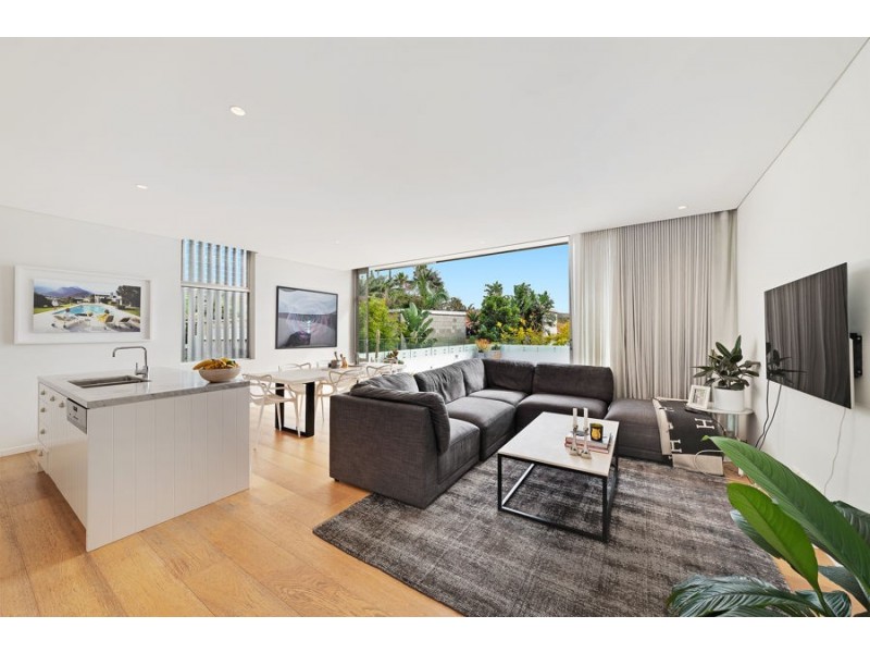 9/36 Fletcher St, Tamarama NSW 2026