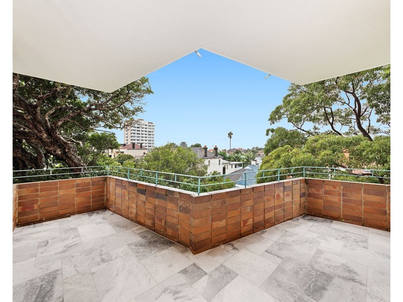 2/13 George St, Manly NSW 2095