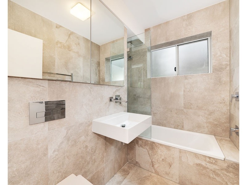 2/13 George St, Manly NSW 2095