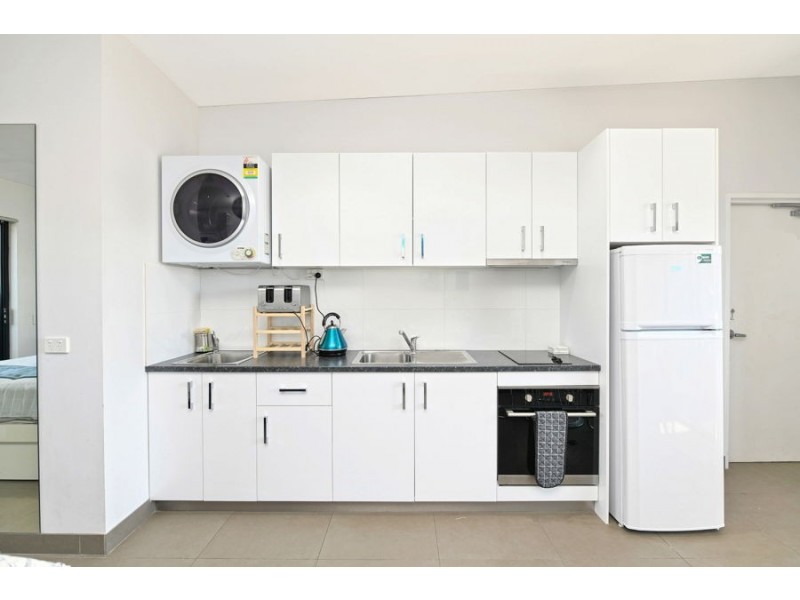 1/110 Lyons Road, Drummoyne NSW 2047