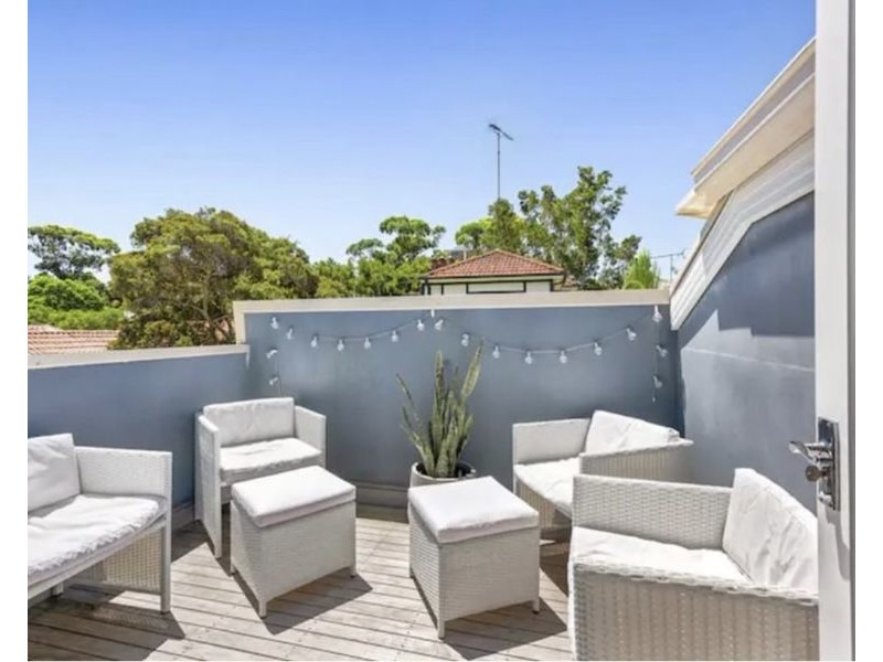 2/57 Lamrock Ave, Bondi Beach NSW 2026