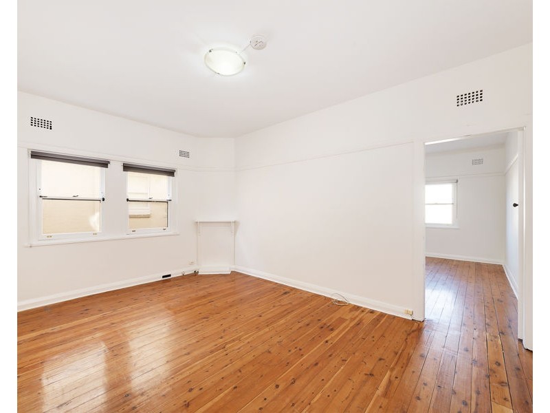 1/14 Ramsgate Ave, Bondi Beach NSW 2026