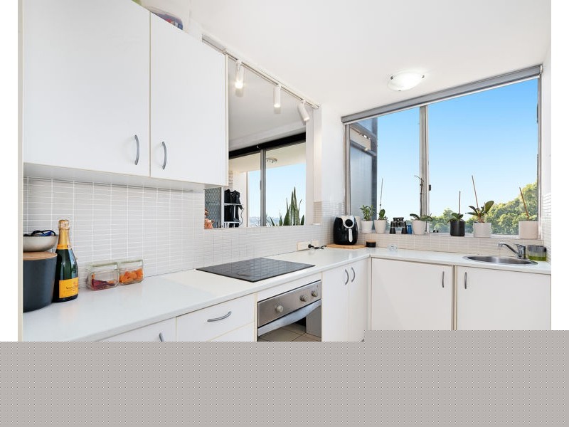 17/6-8 Ocean St, Bondi Beach NSW 2026
