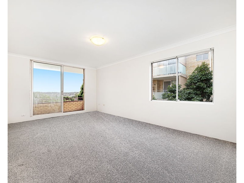 10/5-7 Rockley St, Bondi NSW 2026