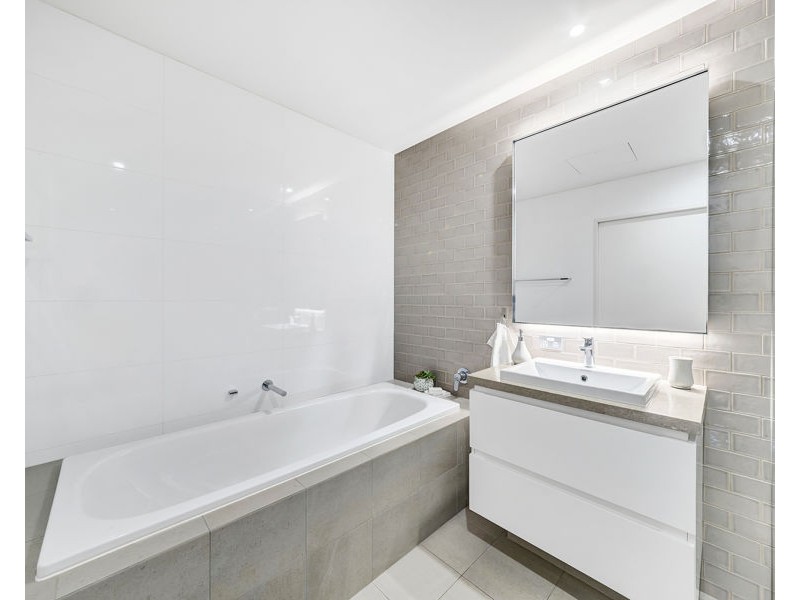 7805/2 Cullen Close, Forest Lodge NSW 2037