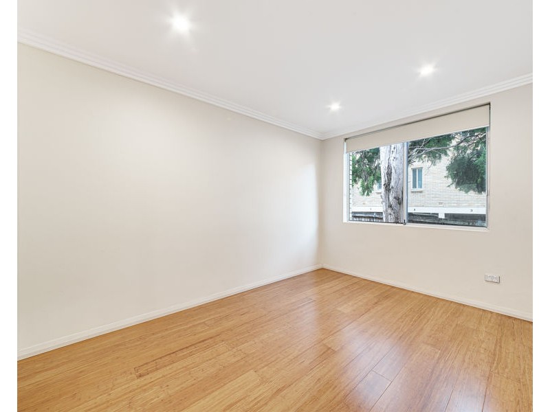 9/96 Burns Bay Road, Lane Cove NSW 2066