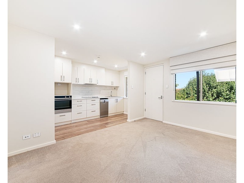 92-94 Burns Bay Road, Lane Cove NSW 2066