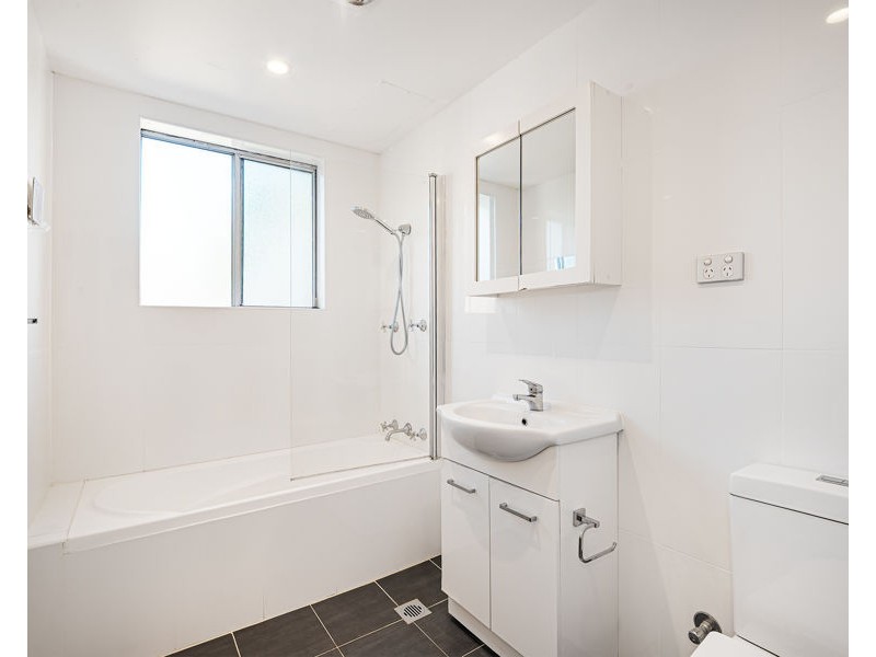 13/96 Burns Bay Road, Lane Cove NSW 2066