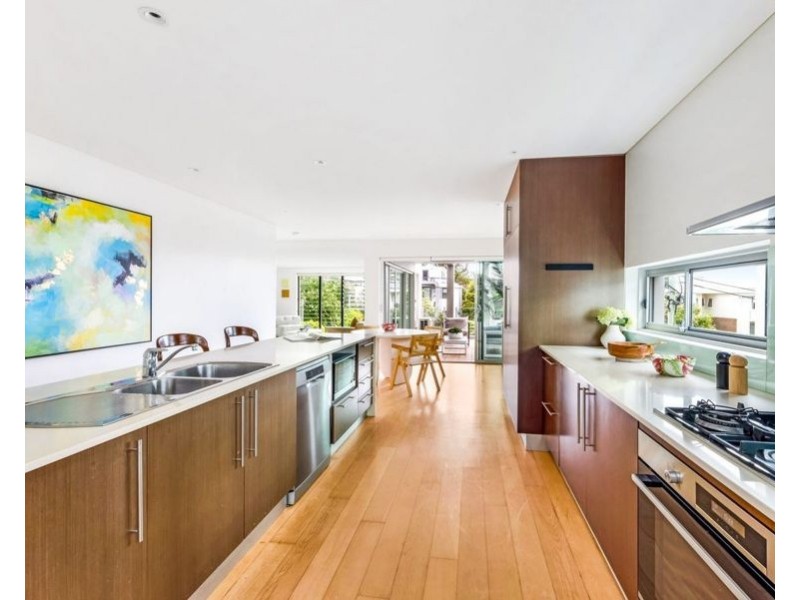 2/84 Dudley Street, Coogee NSW 2034