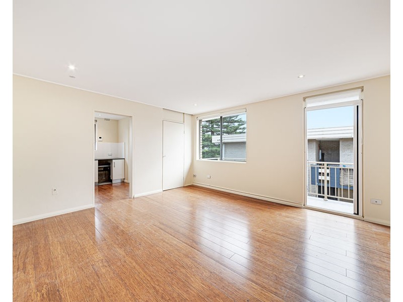 15/96 Burns Bay Road, Lane Cove NSW 2066