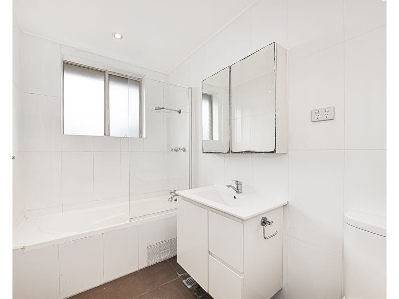 15/96 Burns Bay Road, Lane Cove NSW 2066