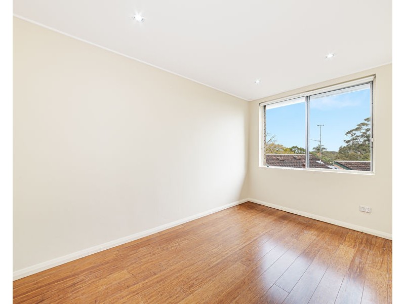 15/96 Burns Bay Road, Lane Cove NSW 2066