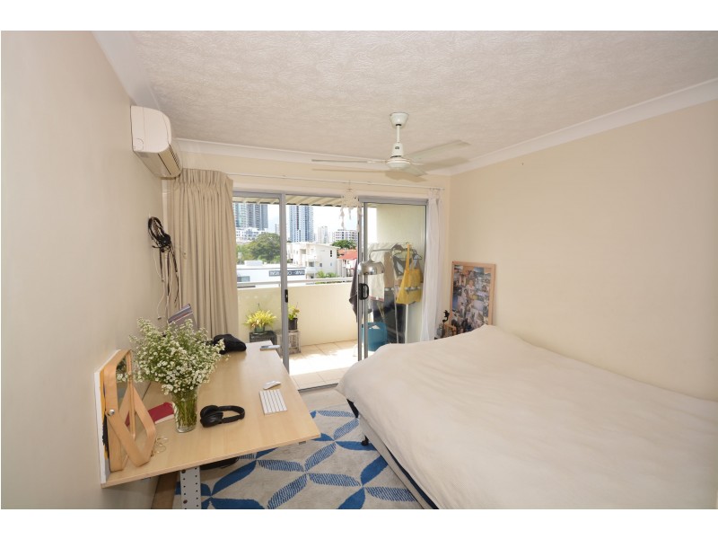 25/52 Queen Street, Southport QLD 4215