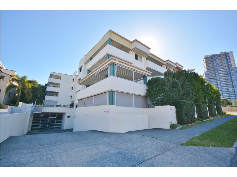 25/52 Queen Street, Southport QLD 4215