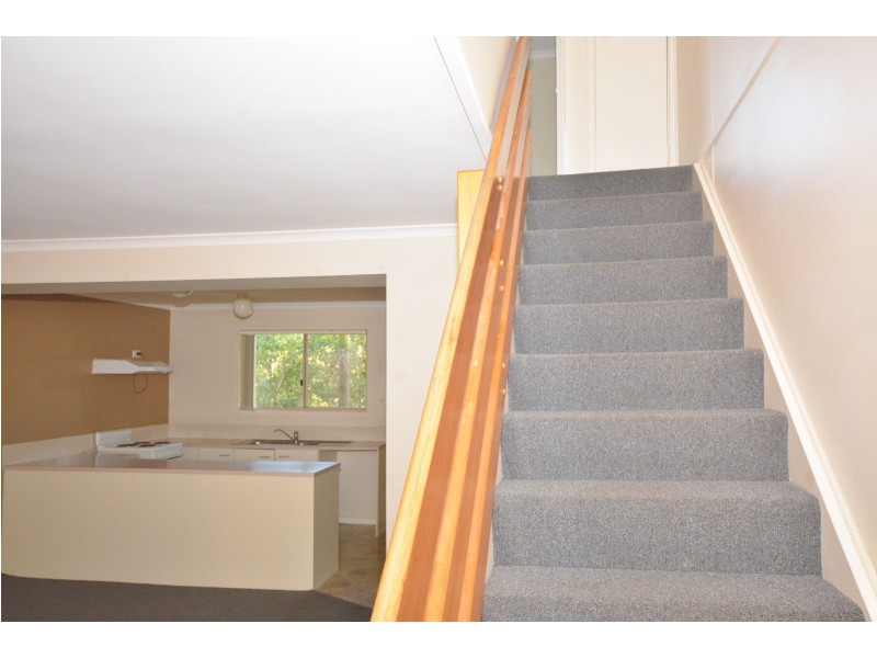 33/8 Briggs Road, Springwood QLD 4127