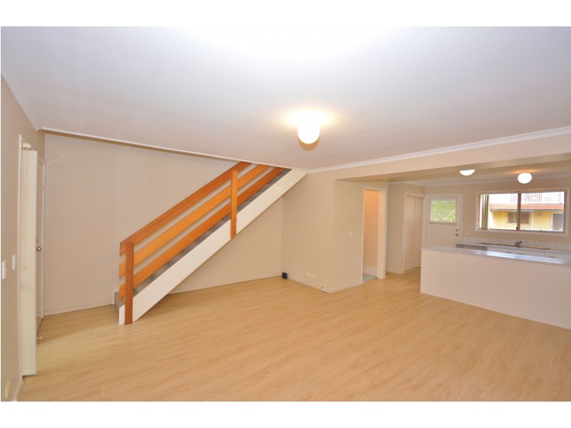 30/8-16 Briggs Road, Springwood QLD 4127