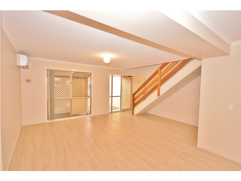 30/8-16 Briggs Road, Springwood QLD 4127