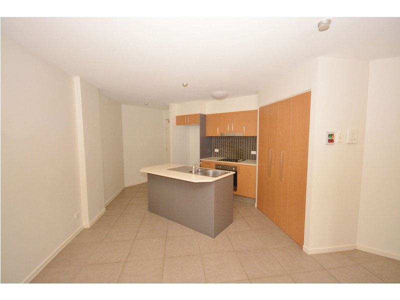 4/2 Fitzroy Street, Cleveland QLD 4163