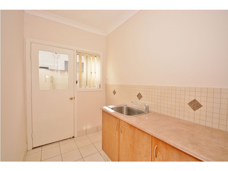 8394 Magnolia Drive East, Hope Island QLD 4212