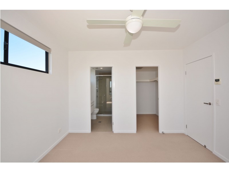1605/58 Mount Cotton Road, Capalaba QLD 4157