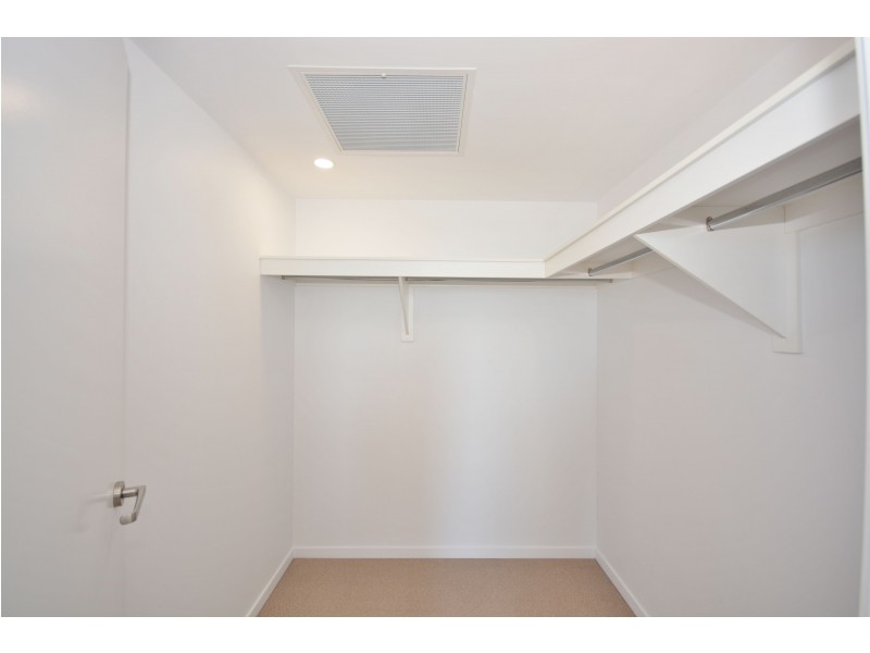 1605/58 Mount Cotton Road, Capalaba QLD 4157
