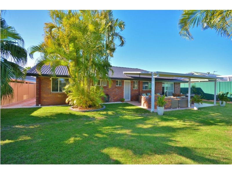 9 Coachwood Court, Burleigh Waters QLD 4220