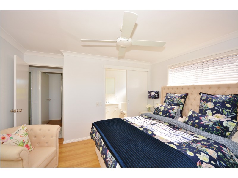 9 Coachwood Court, Burleigh Waters QLD 4220