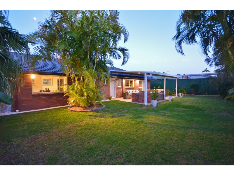 9 Coachwood Court, Burleigh Waters QLD 4220